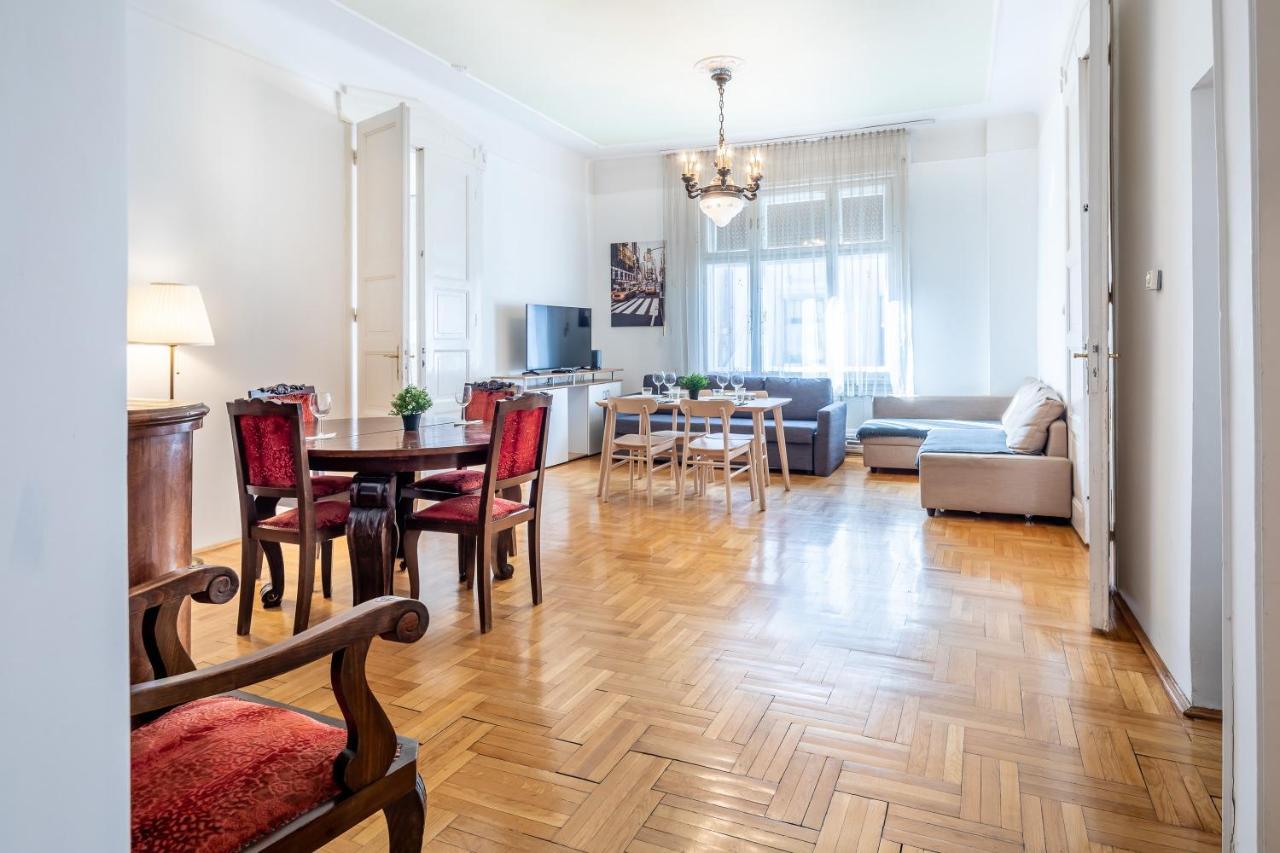 Huge Apartment In The City Center Budapeşte Dış mekan fotoğraf